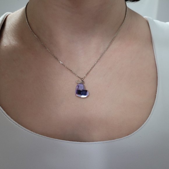 Discontinued Swarovski Crystal Heart & Butterfly Necklace w/ Box - Picture 2 of 3